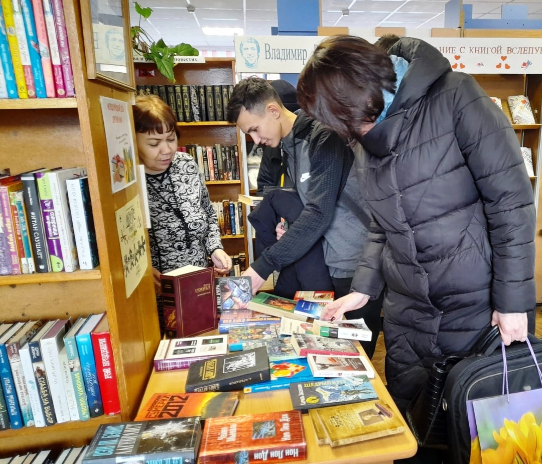 Дарите книги… — Мелеузовская централизованная библиотечная система